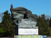 Ernst-Thlmann-Denkmal